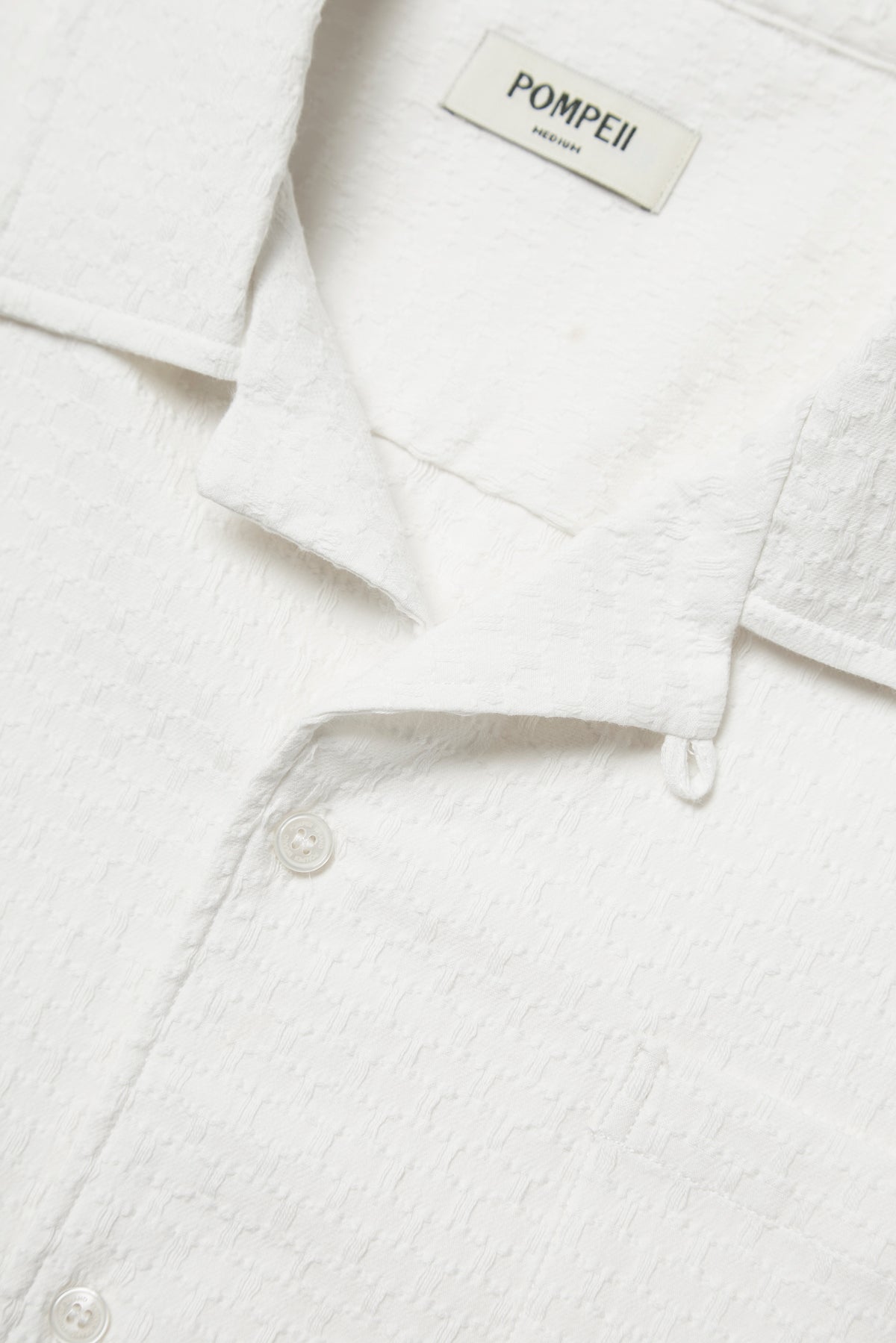 TEXTURED WHITE SHIRT